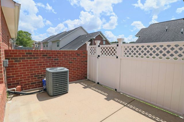 401 Villa Cir, Lebanon, TN 37090