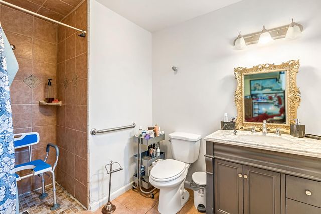 2028 Thompson Avenue, Selma, CA 93662