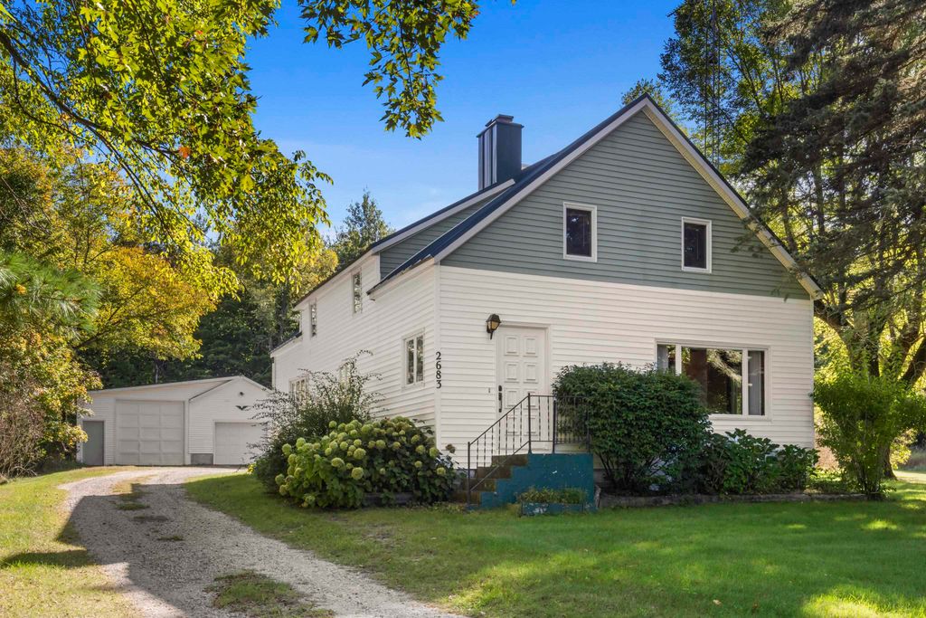 2683 Forrester Road, Frankfort, MI 49635