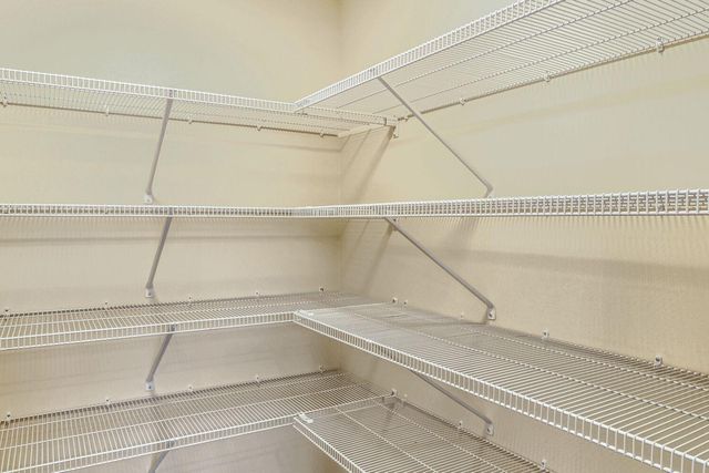 17679 Empire Trail, Lakeville, MN 55044