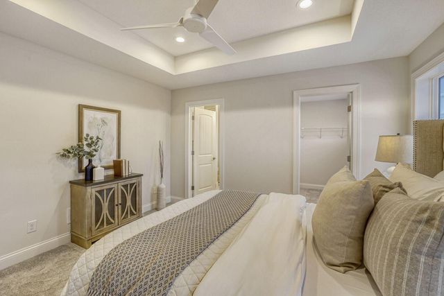 17679 Empire Trail, Lakeville, MN 55044