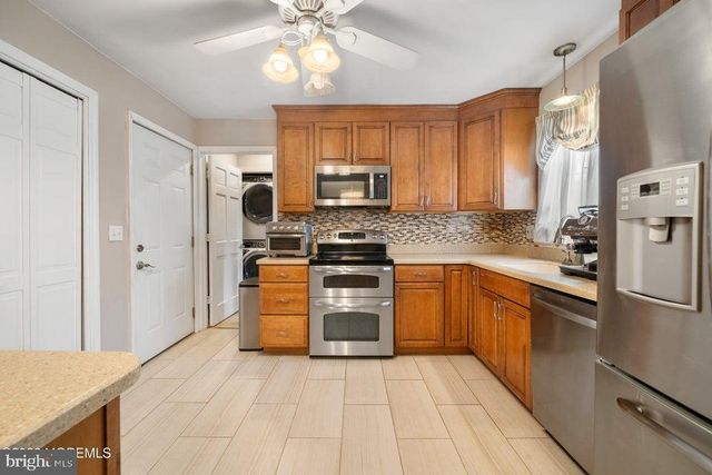 371 CONSTITUTION DR, Forked River, NJ 08731