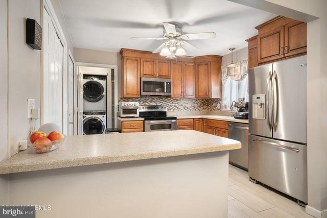 371 CONSTITUTION DR, Forked River, NJ 08731