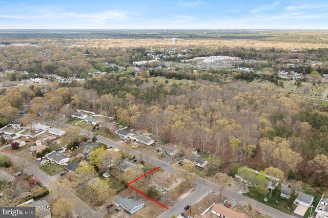 371 CONSTITUTION DR, Forked River, NJ 08731