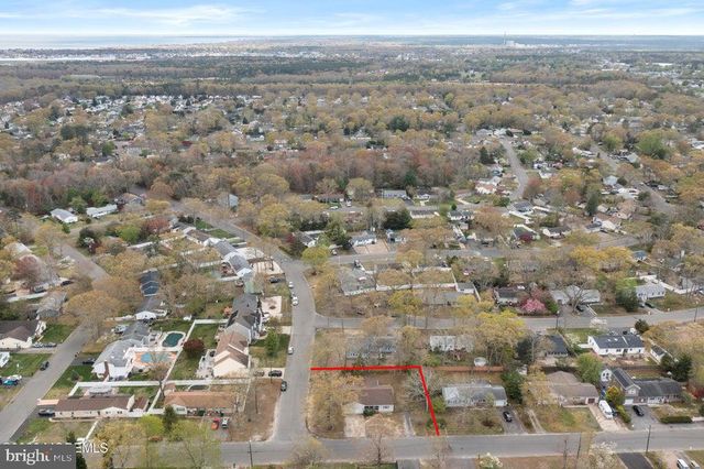 371 CONSTITUTION DR, Forked River, NJ 08731