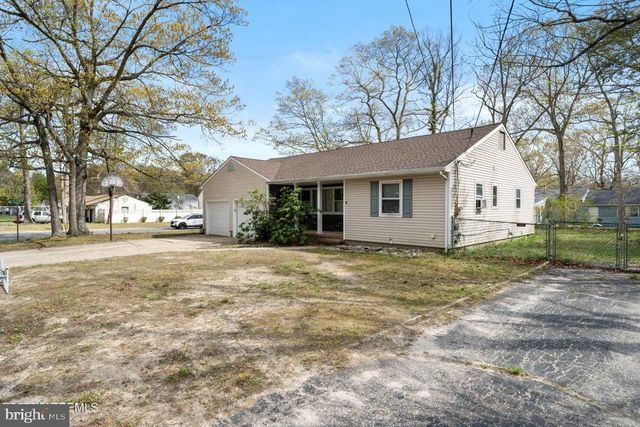 371 CONSTITUTION DR, Forked River, NJ 08731