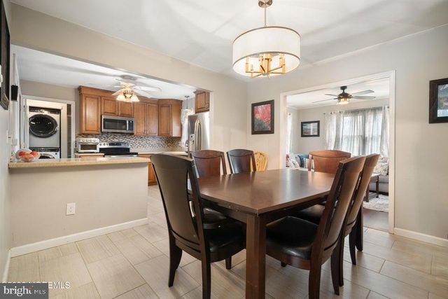 371 CONSTITUTION DR, Forked River, NJ 08731