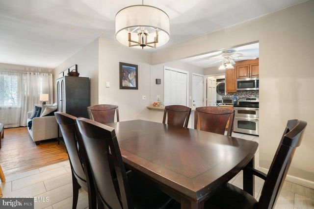 371 CONSTITUTION DR, Forked River, NJ 08731