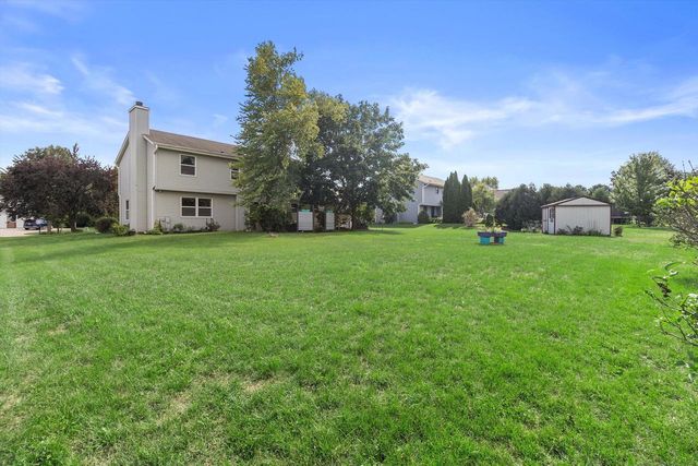 629 Two Rivers DRIVE, Mukwonago, WI 53149