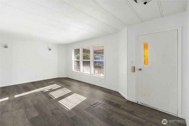 225 Ho Hum Lane, Aberdeen, WA 98520