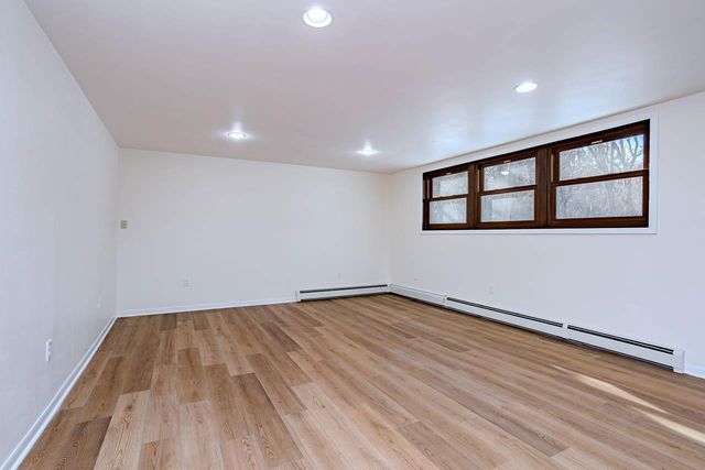 1528 TREDER AVENUE, Stevens Point, WI 54482