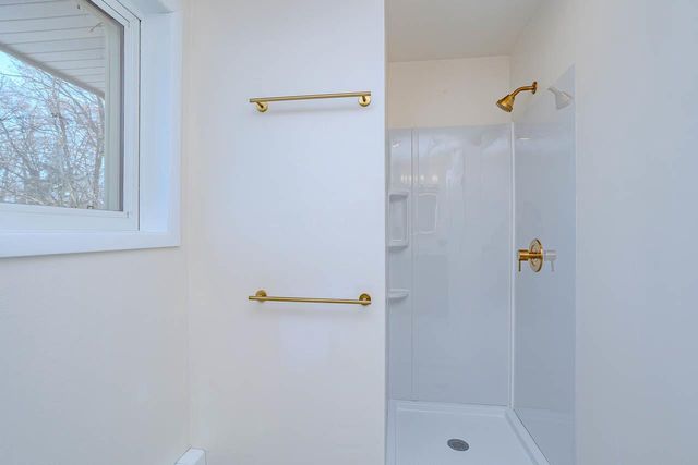 1528 TREDER AVENUE, Stevens Point, WI 54482