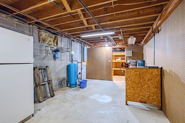 1528 TREDER AVENUE, Stevens Point, WI 54482