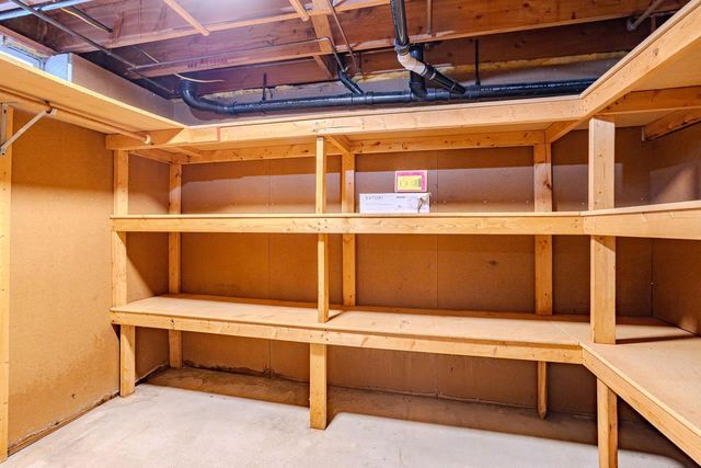 1528 TREDER AVENUE, Stevens Point, WI 54482