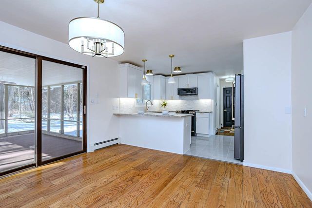 1528 TREDER AVENUE, Stevens Point, WI 54482