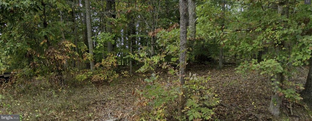 17214 BATESTOWN RD, Dumfries, VA 22025