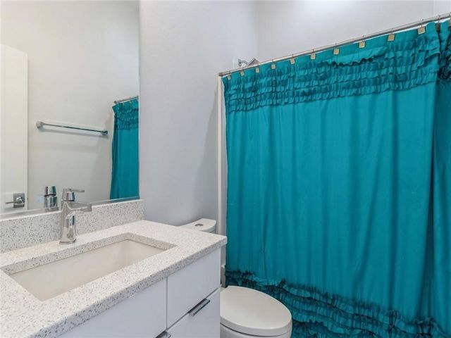 1809 Serenity Circle, Norwalk, IA 50211