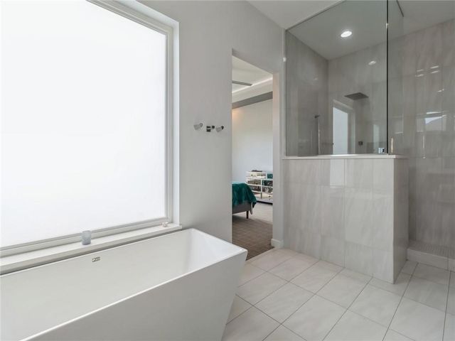1809 Serenity Circle, Norwalk, IA 50211