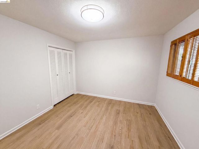 612 Tahos Rd, Orinda, CA 94563