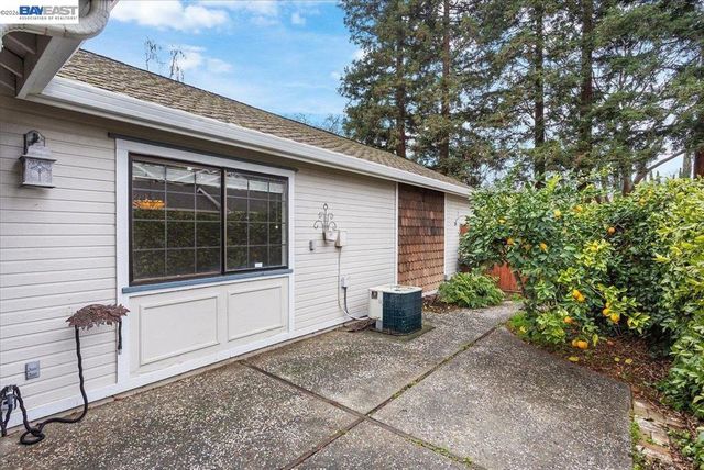 1135 1135 Tiffany Lane, Pleasanton, CA 94566