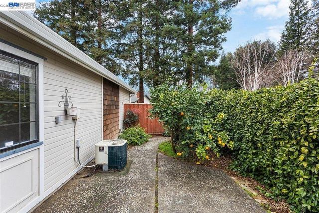 1135 1135 Tiffany Lane, Pleasanton, CA 94566