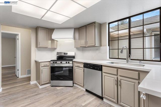 1135 1135 Tiffany Lane, Pleasanton, CA 94566