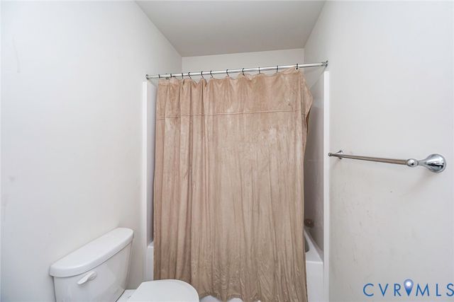 7440 Winding Jasmine Rd, New Kent, VA 23141
