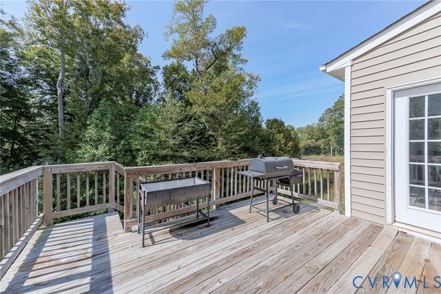 7440 Winding Jasmine Rd, New Kent, VA 23141