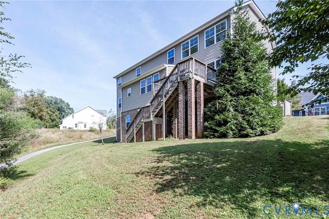 7440 Winding Jasmine Rd, New Kent, VA 23141