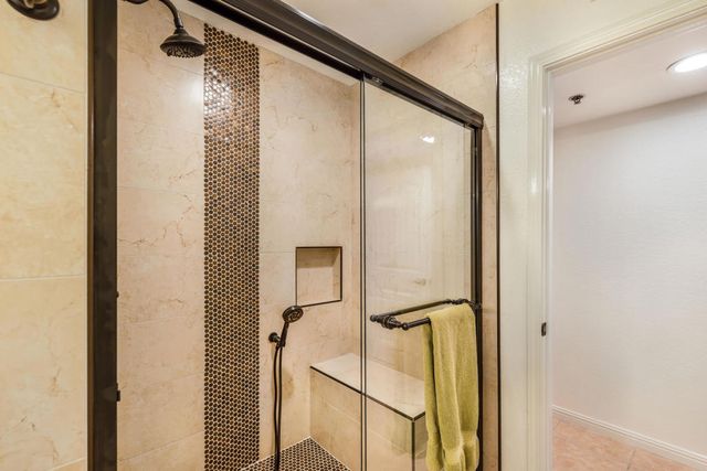 500 E Amado Road E 512, Palm Springs, CA 92262