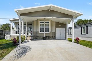 1067 Wren Circle, Barefoot Bay, FL 32976