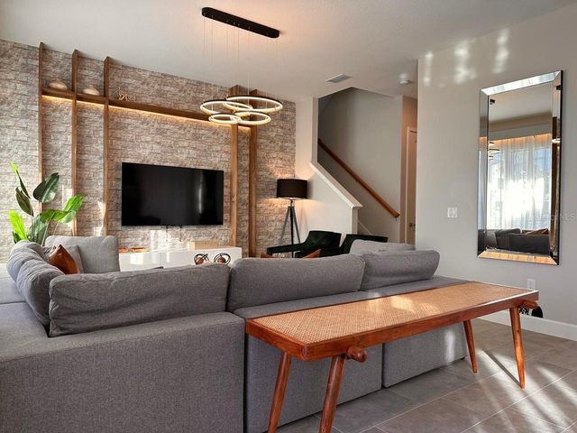 304 VILLA DOMANI CT, Davenport, FL 33896