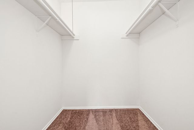 3240 N Manor Drive 216, Lansing, IL 60438