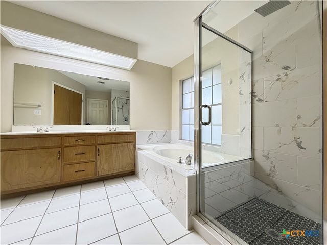 104 Calypso Court, Victoria, TX 77901