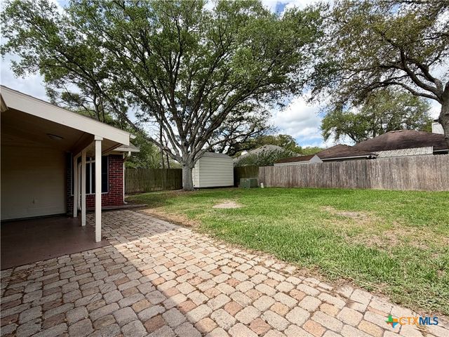 104 Calypso Court, Victoria, TX 77901