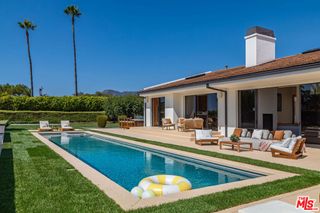 6419 Merritt Drive, Malibu, CA 90265