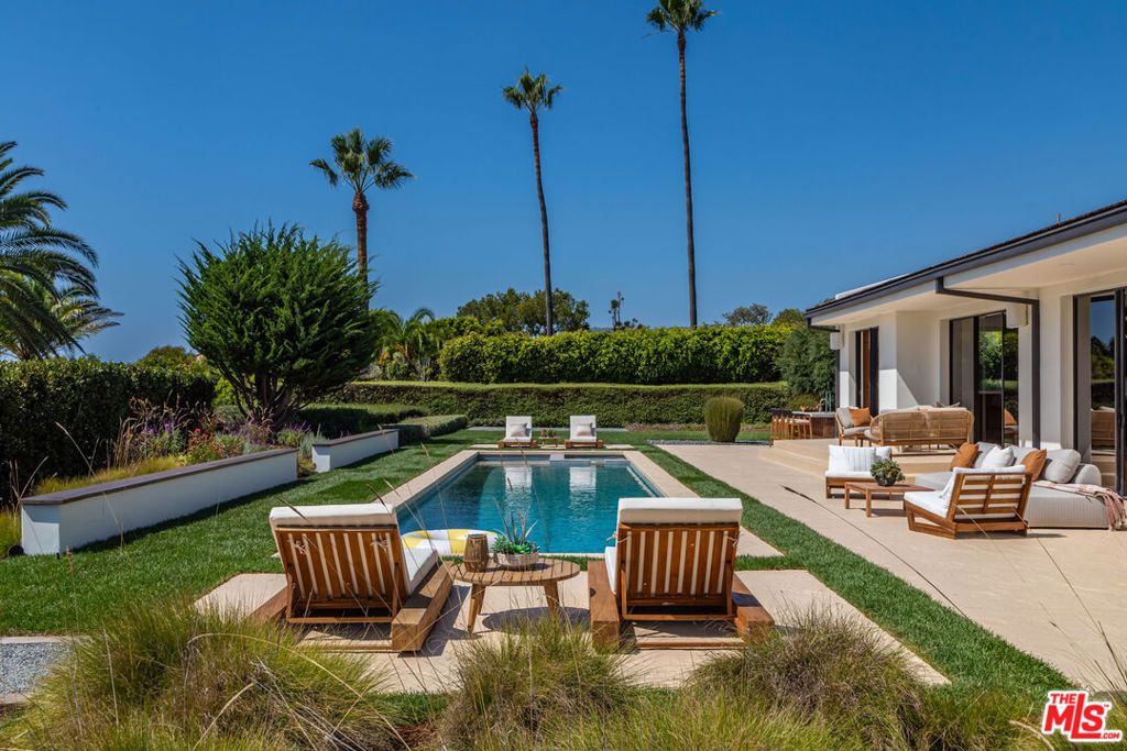 6419 Merritt Drive, Malibu, CA 90265 — photo 2
