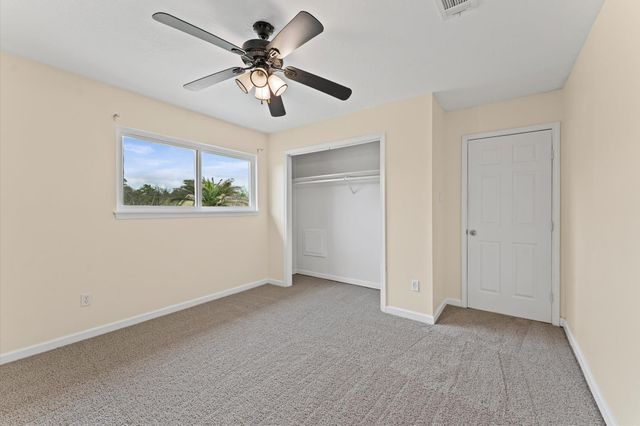 9810 Charter Ridge Drive, Houston, TX 77070