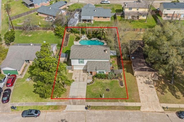 9810 Charter Ridge Drive, Houston, TX 77070