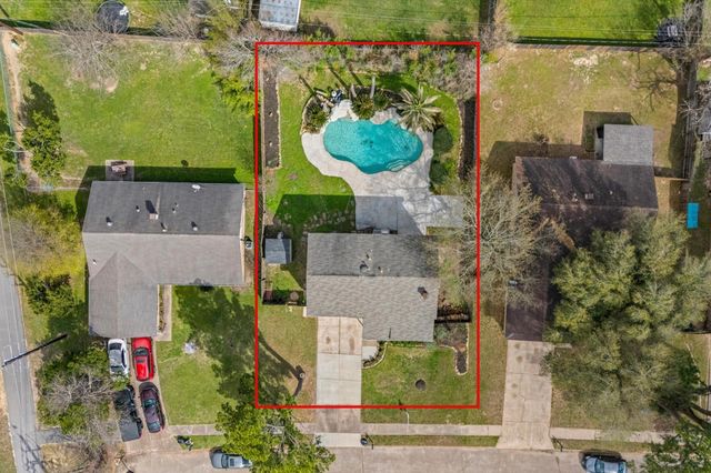 9810 Charter Ridge Drive, Houston, TX 77070