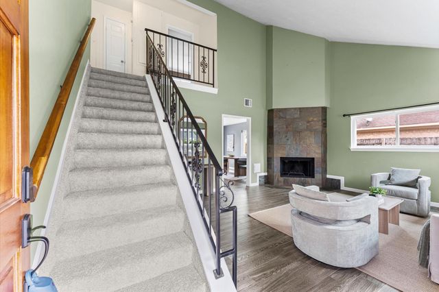 9810 Charter Ridge Drive, Houston, TX 77070