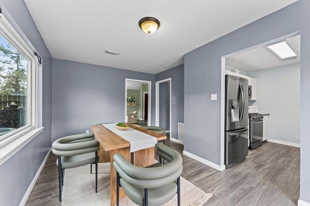 9810 Charter Ridge Drive, Houston, TX 77070