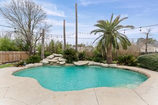 9810 Charter Ridge Drive, Houston, TX 77070