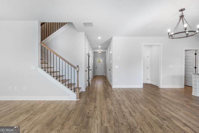 353 Ridge Pointe Drive, Athens, GA 30606