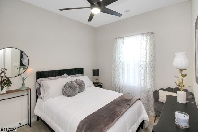 14 Saw Mill Circle, Hackettstown Town, NJ 07840