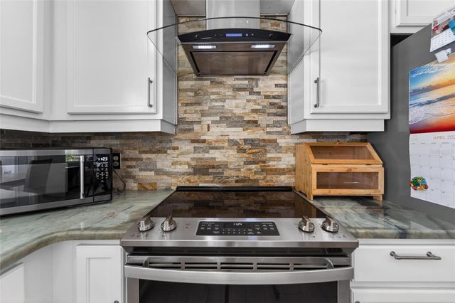 5209 LANSDOWNE WAY, Palmetto, FL 34221