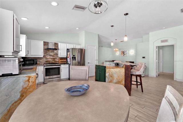 5209 LANSDOWNE WAY, Palmetto, FL 34221