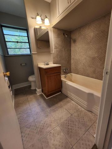 3832 Claiborne Avenue, Shreveport, LA 71109