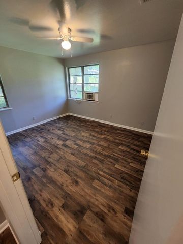 3832 Claiborne Avenue, Shreveport, LA 71109