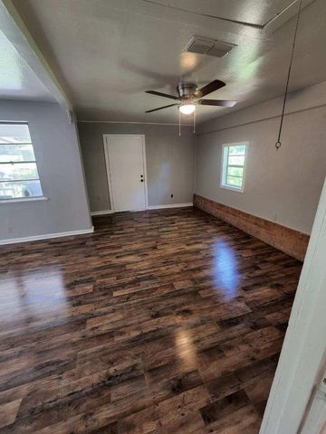 3832 Claiborne Avenue, Shreveport, LA 71109